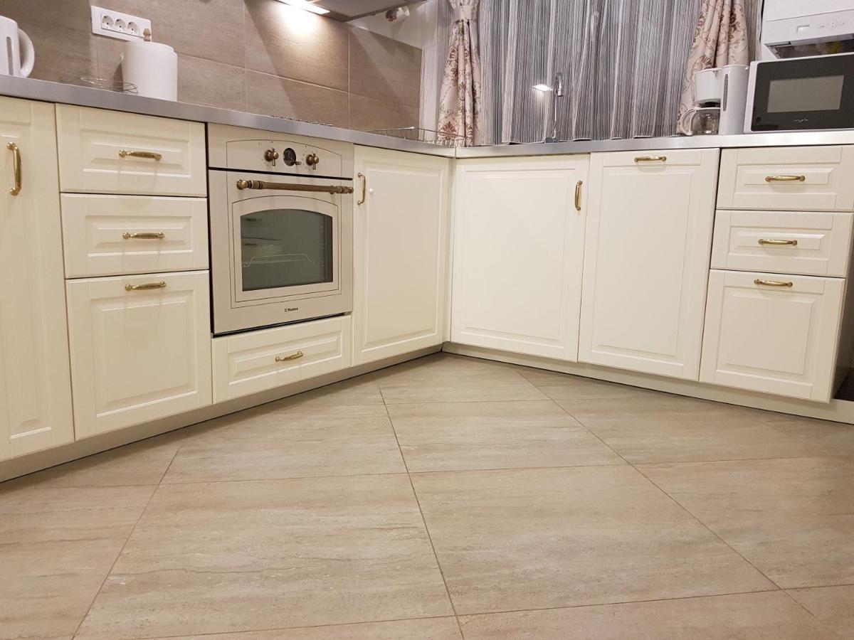 Apartment Ultracentral Monadin 2 Brasov