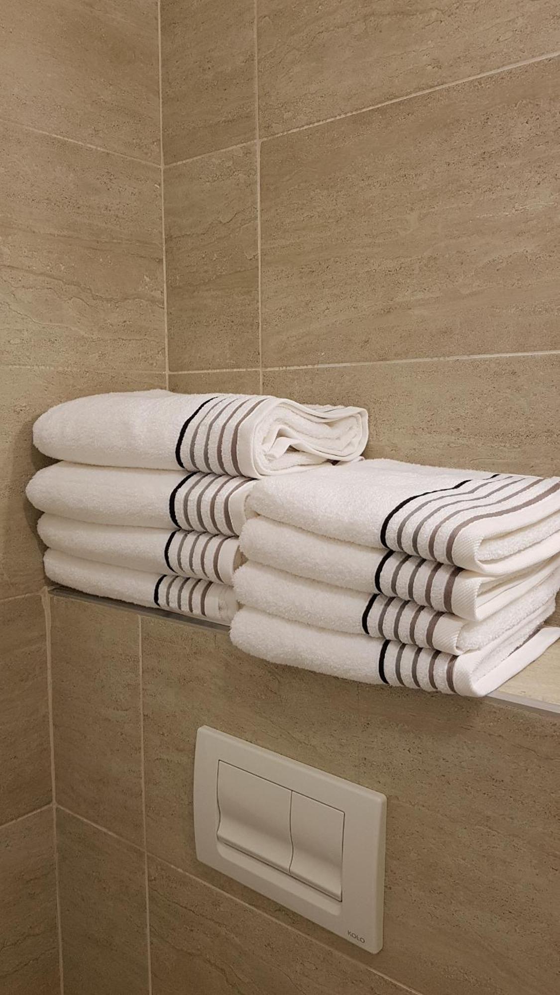 Ultracentral Monadin 2 Apartment *